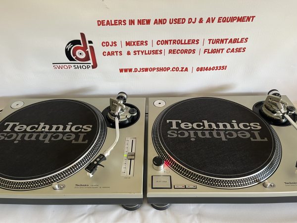 Technics SL1200 mk2 turntable pair (used)